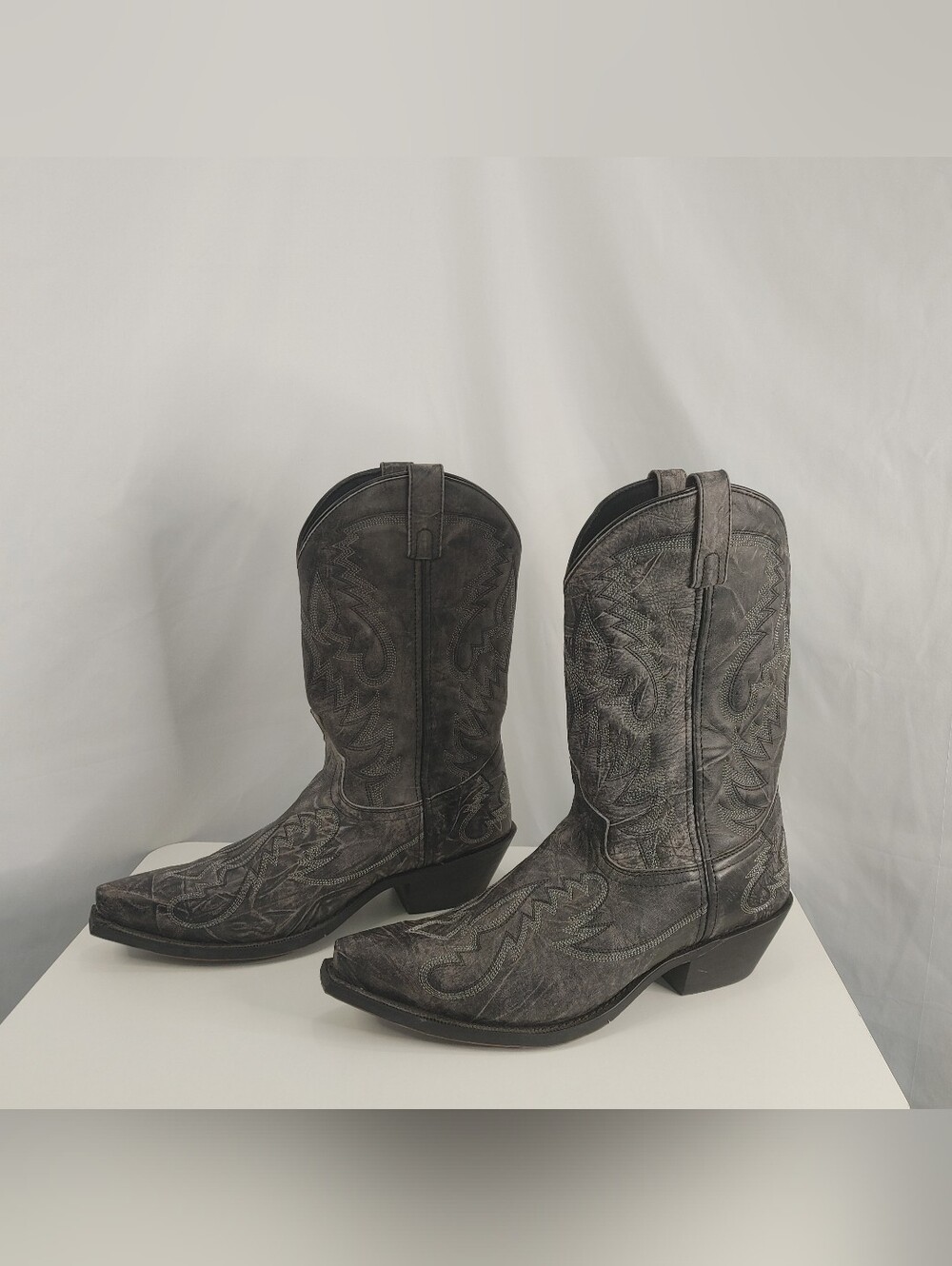 Laredo Monty Men’s 11 EW Western Boots Distressed Black Leather Snip Toe 68407